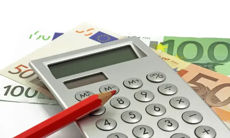 Czy delegacja jest opodatkowana? Sprawdź, co musisz wiedzieć o dietach
