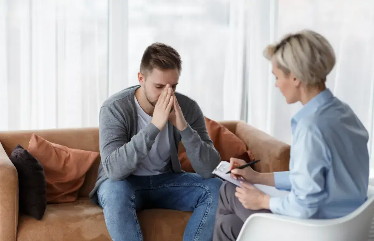 Zdjęcie Czy prywatny psychiatra może wystawić L4? Prawda i mity o zwolnieniach